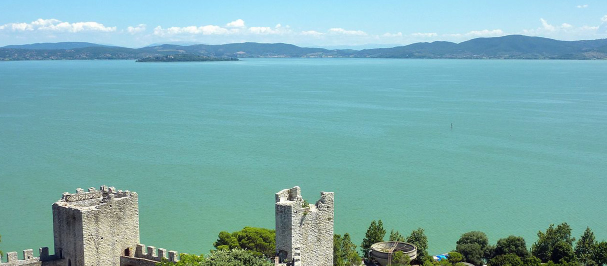 Lake Trasimeno Pictures